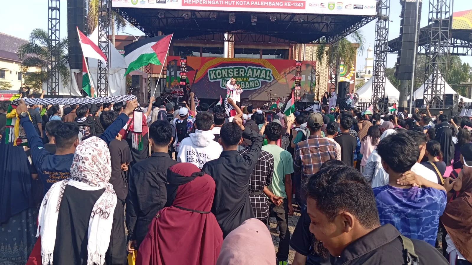 Konser Amal Wali Band di Palembang Galang Donasi Ratusan Juta untuk Palestina