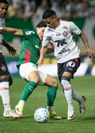Kontroversi dan Goleada: Palmeiras Hancurkan Vitória 4-0 di Barradão