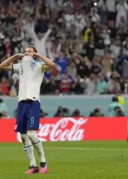 Kontroversi Leandro Paredes: Upaya Konyol untuk Mengusir Harry Kane Gagal Total