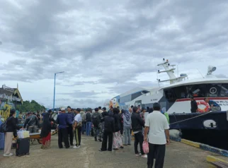 Libur Sekolah Picu Lonjakan Penumpang di Pelabuhan Jagoh, Tantangan dan Solusi
