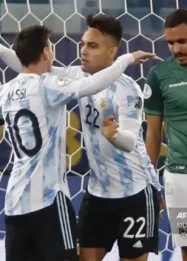 Martinez Bawa Argentina ke Semifinal, Kontroversi Selebrasi Tak Berujung Hukuman