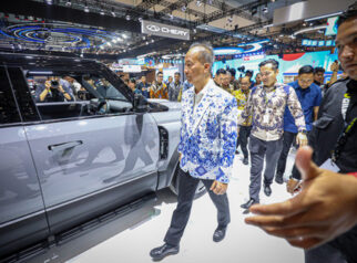 Menperin Resmi Buka GIIAS 2026, Target Penjualan Mobil Tembus 850 Ribu Unit