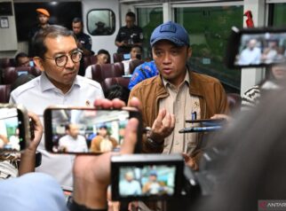Mensesneg: Prabowo Naikkan Tukin Guru, Dosen, dan Nakes 3T, Bukan Cuma TNI