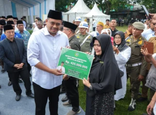Menteri PU Tantang Publik Buktikan Aisyah Zakiyyah Keponakannya, Beri Hadiah Umrah