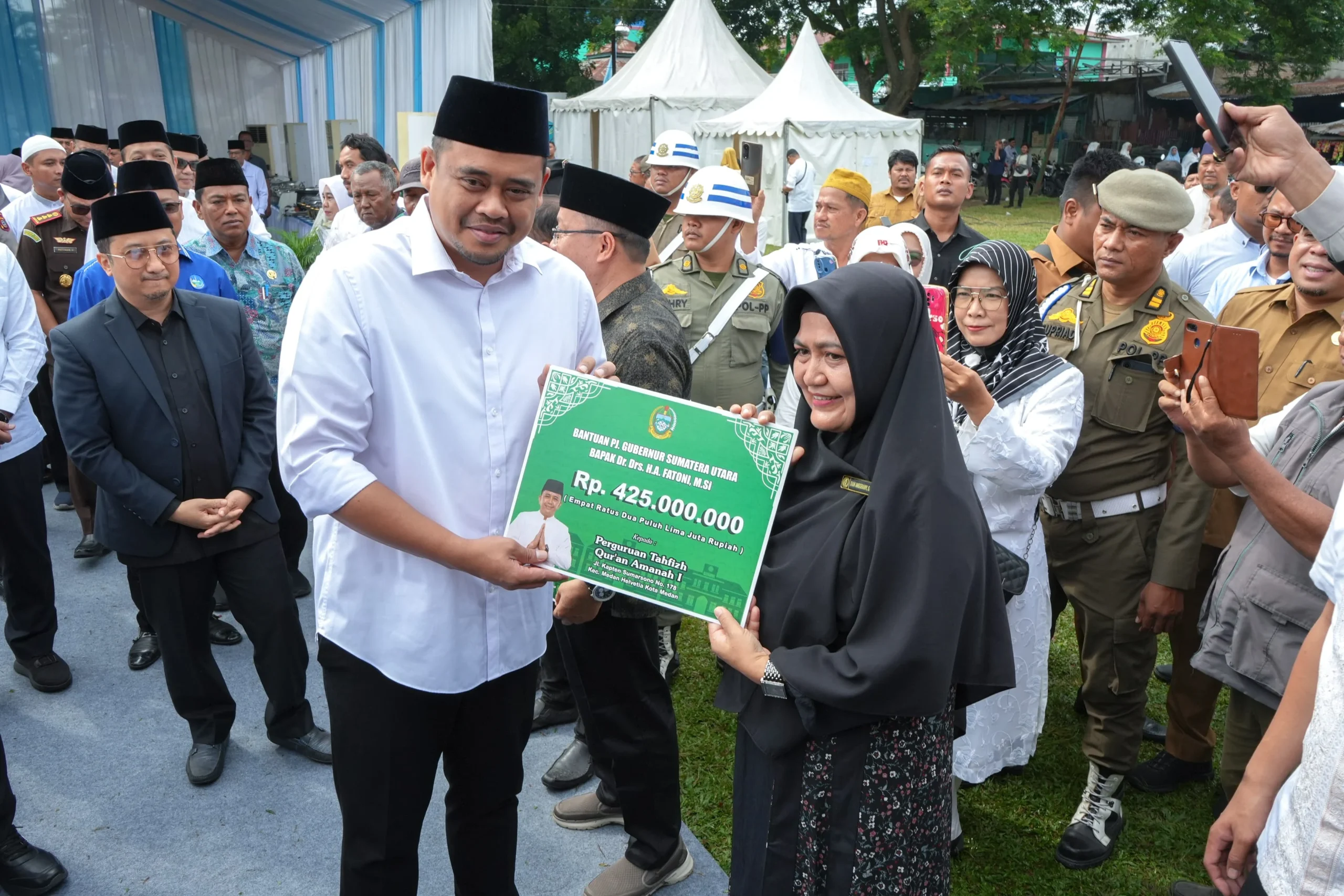 Menteri PU Tantang Publik Buktikan Aisyah Zakiyyah Keponakannya, Beri Hadiah Umrah
