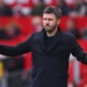 Michael Carrick Kembangkan Sayap: Man United Rekrut Kiper Muda Berbakat dan Terus Berburu Gelandang