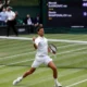 Novak Djokovic Kembali Guncang Wimbledon: Usai Kalahkan Tsitsipas, Tantang Rinderknech di Bawah Sinar Matahari