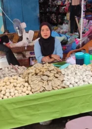 Pempek Tumpah Tetap Diminati di Tengah Tren Kuliner Modern