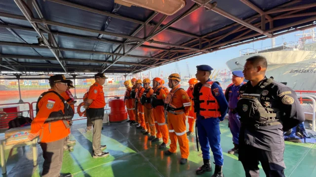 Pencarian KMN Entok Memasuki Hari Ke-40, Keluarga ABK Turut Terlibat dalam Operasi Gabungan di Perairan Kangean