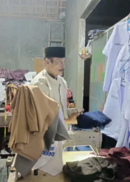 Penjahit Lokal Tetap Bertahan di tengah Gempuran Produk Pabrikan