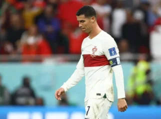 Piala Dunia Hari Ini: Ronaldo Pensiun, Collina Bela Wasit, dan Justin Bieber Siap Meriahkan Final