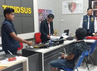 Polisi Ungkap Motif Pembacokan Keluarga di Karang Dalem, Sampang: Kronologi, Dampak, dan Penanganan