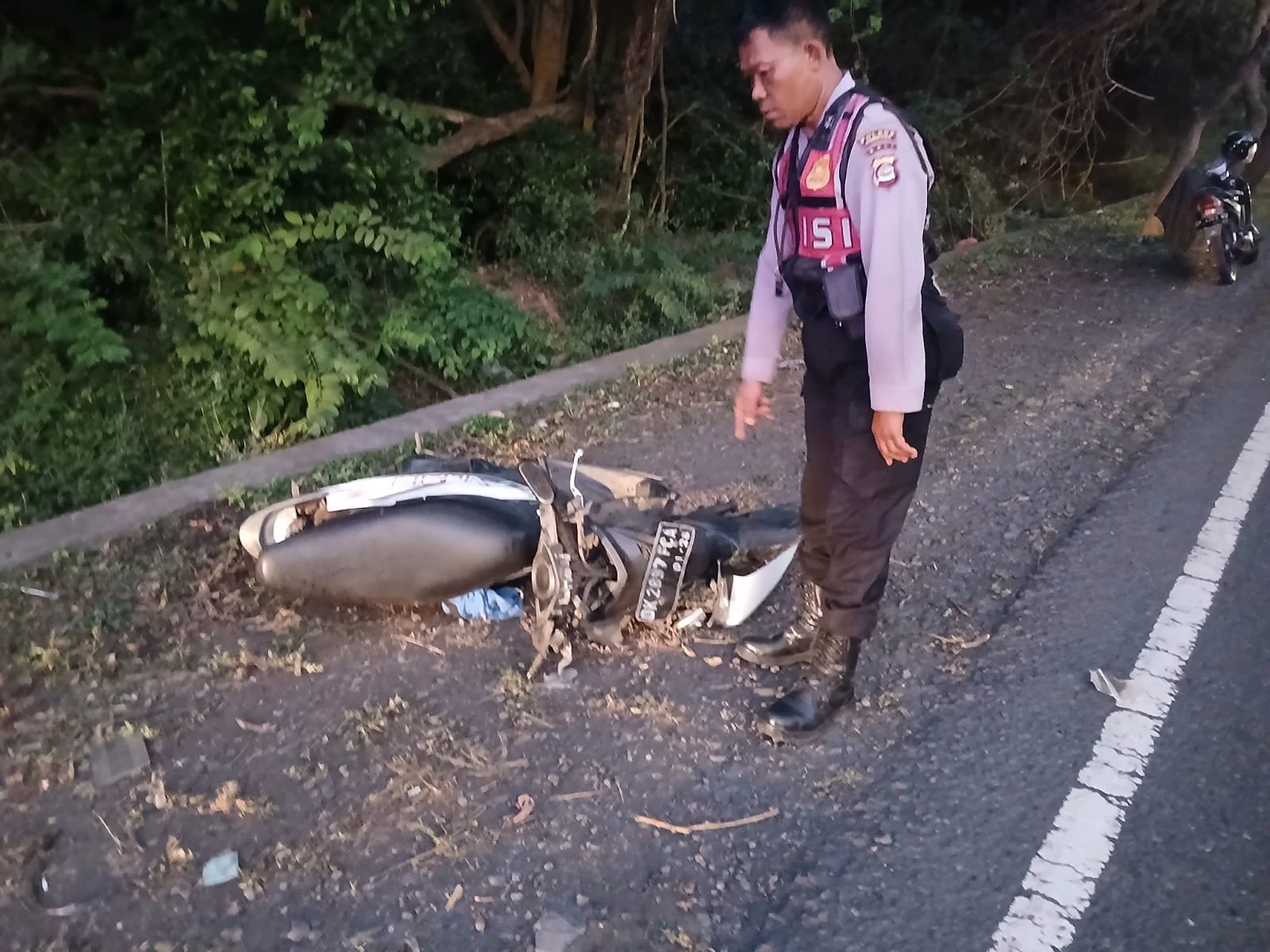 Polres Jembrana Tangani Kecelakaan Maut di Jalur Denpasar-Gilimanuk: Analisis Dampak dan Upaya Pencegahan