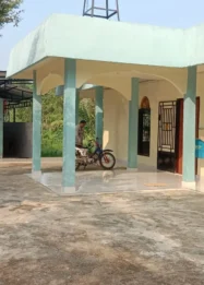 Polsek Lubuk Linggau Selatan I Percantik Masjid sebagai Wujud Polri Presisi