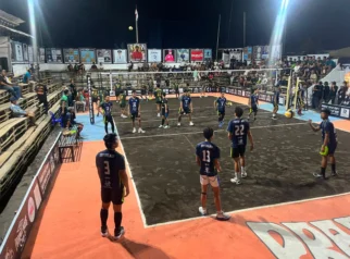 Polsek Nusa Penida Amankan Turnamen Bola Voli Prapat Boys Cup I: Gaya Tugas Kepolisian dalam Membangun Kondusivitas Masyarakat