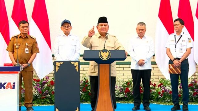 Prabowo Ingin Bangun Jalur Kereta Api Lampung-Aceh hingga Trans-Kalimantan