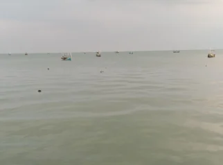 Prakiraan Cuaca Maritim Jatim, 13 Juli 2026: Analisis BMKG dan Dampaknya bagi Nelayan serta Logistik Laut