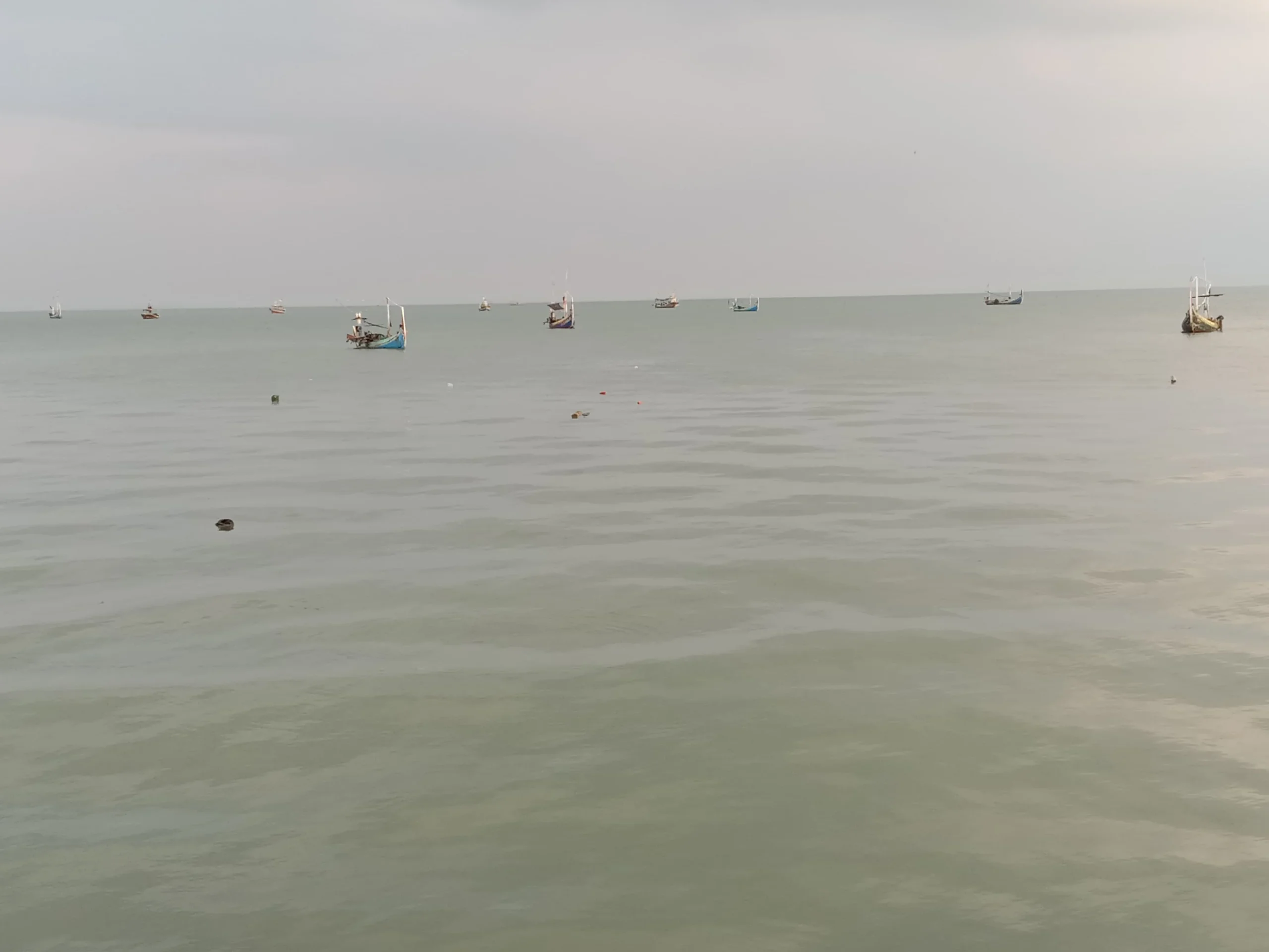 Prakiraan Cuaca Maritim Jatim, 13 Juli 2026: Analisis BMKG dan Dampaknya bagi Nelayan serta Logistik Laut