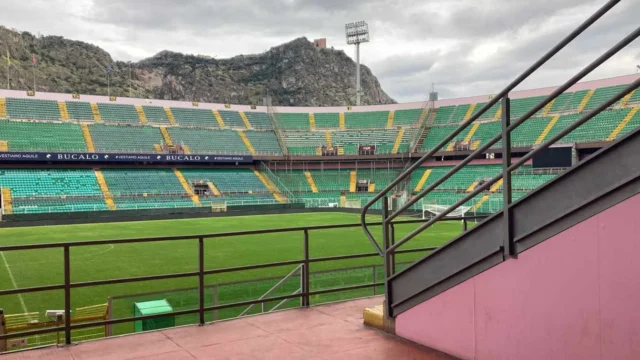 Proyek Renovasi Stadion Barbera Terancam Gagal, Palermo FC Ancam Mundur dari Restyling