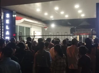 Ratusan Warga Datangi Polres Tanjungbalai, Desak Penangkapan Pelaku Pelecehan Seksual Anak
