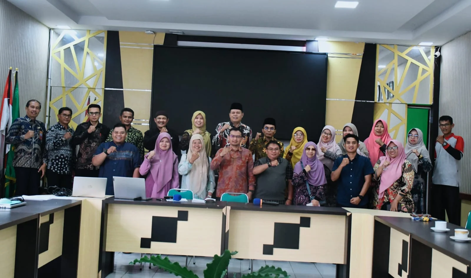 Reviu SP Bukittinggi: Komitmen Kemenag dalam Peningkatan Pelayanan Publik