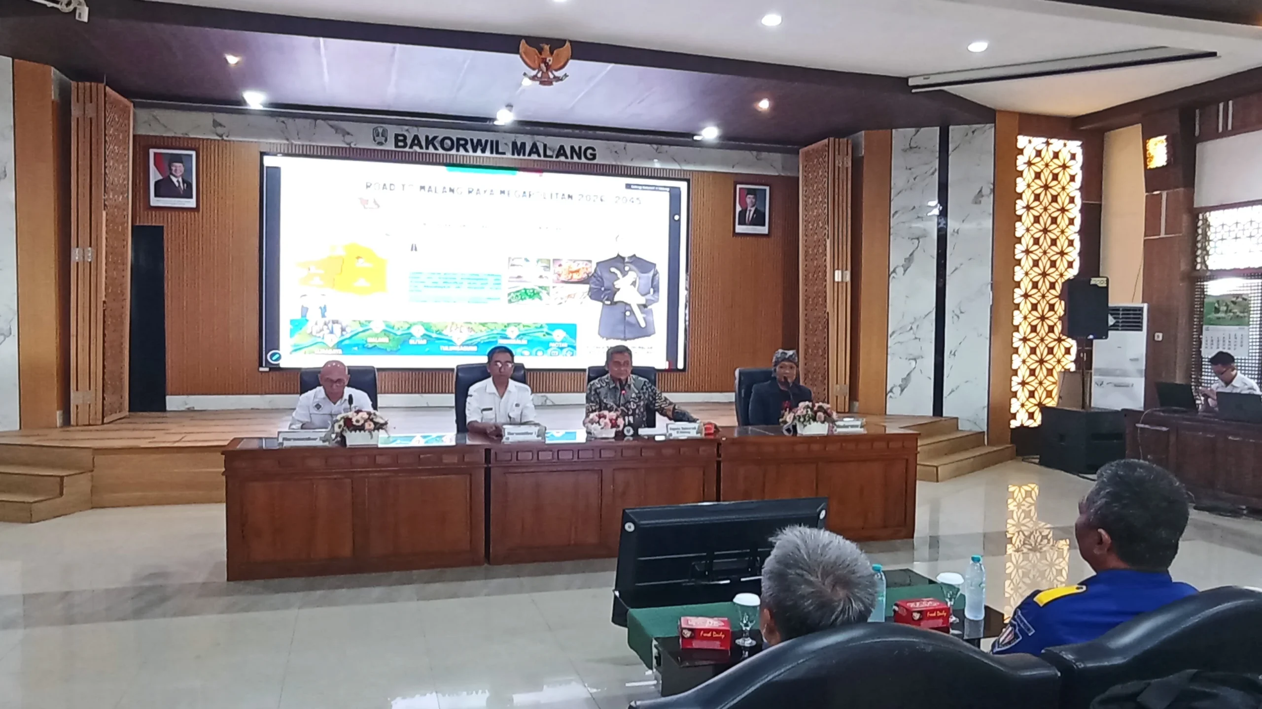 Sinergi Potensi Selatan Jawa Timur: Peran Strategis Bakorwil III dalam Mendorong Ekonomi Megapolitan