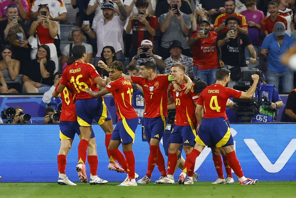 Spanyol Hancurkan Prancis 2-0, Fabián Ruiz Jadi Kunci Lini Tengah La Roja ke Final Piala Dunia 2026