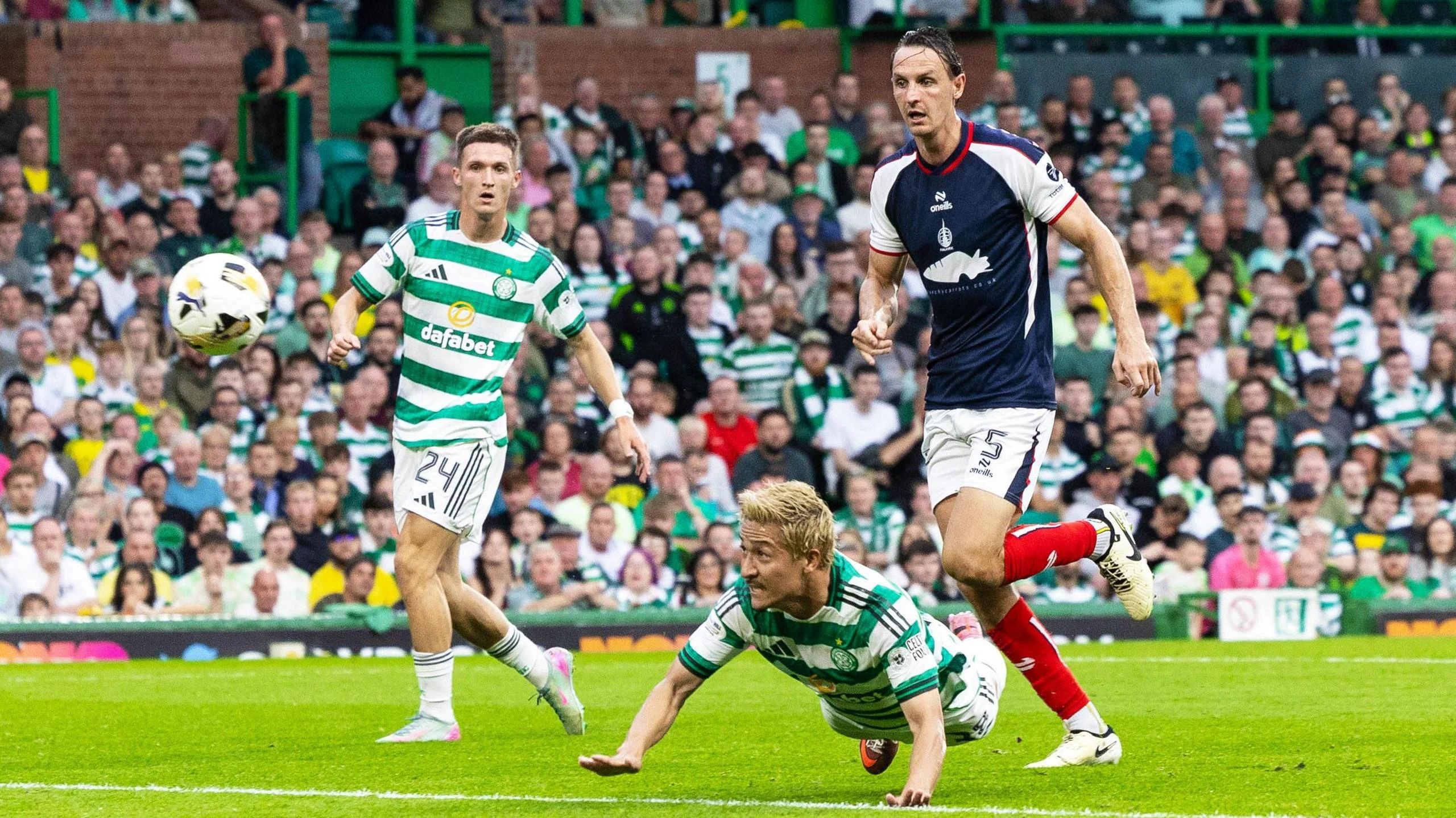 Sporting CP Hajar Celtic 4-1, Debut Impresif Jesse Derry dan Kekhawatiran di Lini Belakang The Hoops