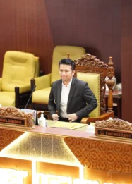 Wagub Emil Paparkan SiLPA 2025 Jatim Masih Tinggi: Antara Efisiensi dan Tantangan Fiskal