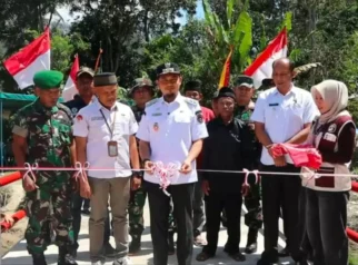 Wakil Bupati Resmikan Jembatan Beton Merah Putih di Jorong Bukik Apik