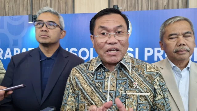 Wakil Kepala Badan Gizi Nasional Dampingi Sudaryono dalam Gebrakan Bersih-Bersih BGN