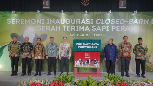 Wamenko Pangan Hanif Faisol Nurofiq Resmikan Closed Barn di Purwodadi: Inovasi Peternakan Sapi Perah untuk Mengurangi Impor Susu
