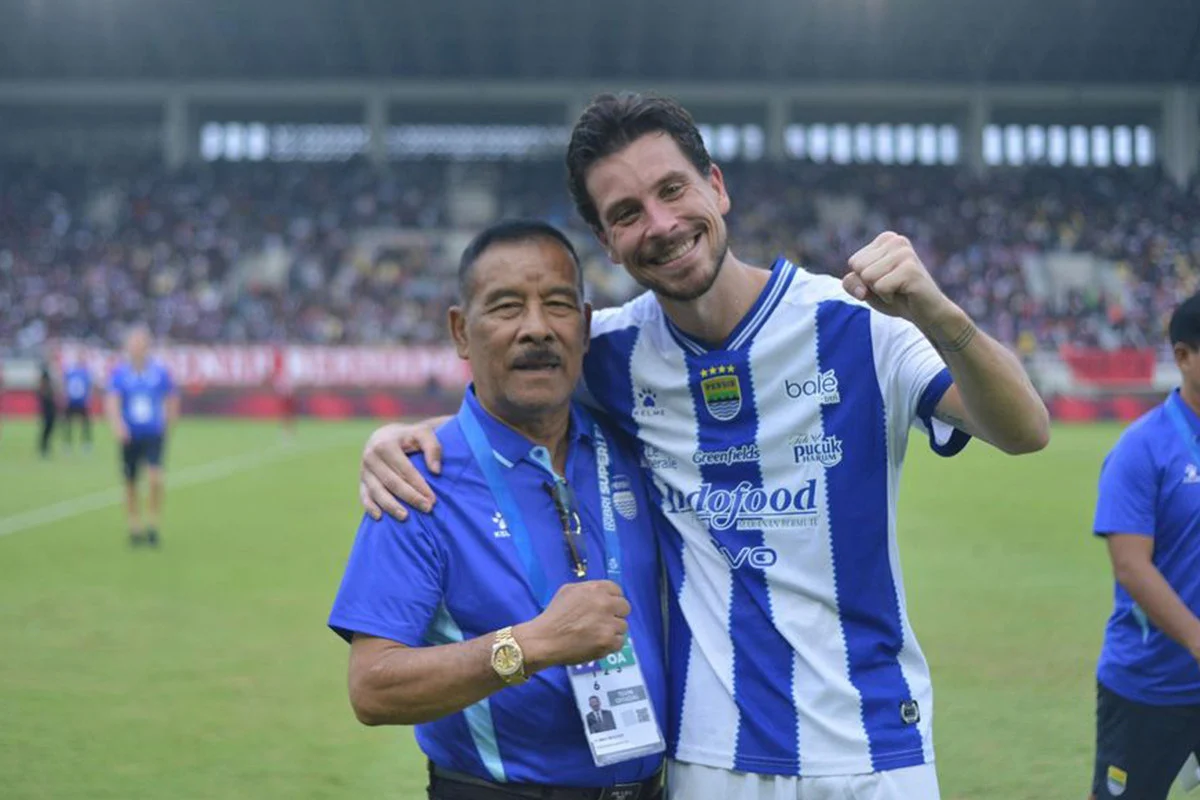 Ada Apa dengan Thom Haye? Tak Ikut Perayaan Juara Persib, Akun Instagramnya Mendadak Hilang