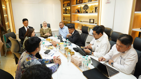 Andre Rosiade Komisi VI DPR-Danantara Kawal Penyelesaian Masalah LRT City