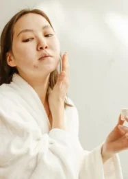 Apa Itu Tretinoin dan Manfaatnya untuk Jerawat