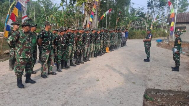 Apel Pagi Satgas TMMD Reguler ke-129 Memperkuat Tekad Membangun Desa di Kabupaten Semarang