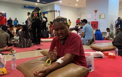 Bertahan di Tengah Ombak, Kesaksian Penumpang Selamat KM Mutiara Sentosa 2