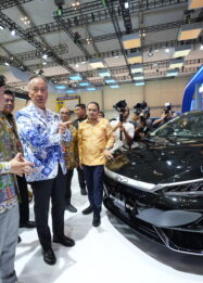 BYD M6 DM dan EV Baru Dapat Sorotan Menteri Perindustrian