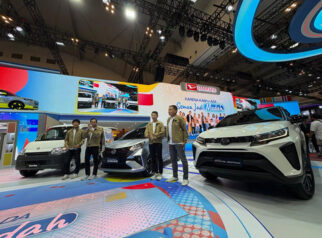 Daihatsu Hadirkan Penyegaran Sigra, Terios Special Edition, dan Gran Max di GIIAS 2026