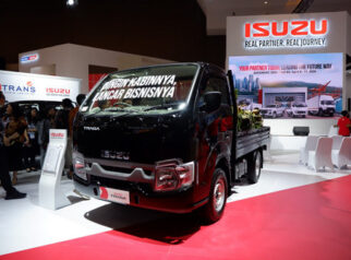 Demand Tinggi, Isuzu Kewalahan Produksi Traga AC