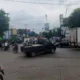 Detik-detik Angkot di Depok Adu Banteng hingga Ringsek, Satu Tewas