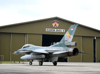 Enam Jet Tempur F-16 Meriahkan Open Base Lanud Hang Nadim di Batam