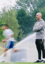 Enzo Maresca Buka Suara soal Transfer Manchester City, Rodri Masih Jadi Pilar Utama