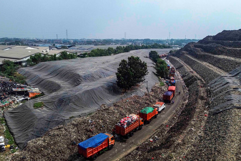 Foto TPST Bantargebang Tinggalkan Sistem Open Dumping