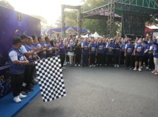 Gebyar HUT Pengayoman ke-81, Kanwil Kemenkum Sumsel Gelar Fun Walk di Kambang Iwak