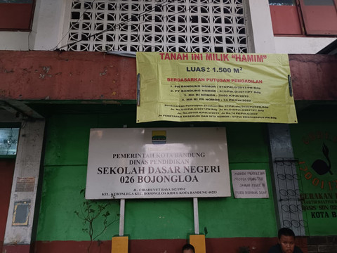 Gedung SDN 026 Bojongloa Bandung Digembok, Siswa Terpaksa Belajar dari Rumah