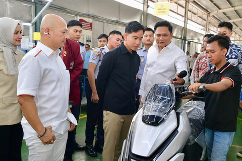 Gibran Dorong Sinergi Pendidikan dan Industri demi Ekosistem Kendaraan Listrik Nasional