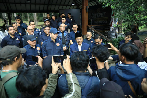 Gus Ipul Ajak Karang Taruna Perkuat Peran dalam Pengentasan Kemiskinan