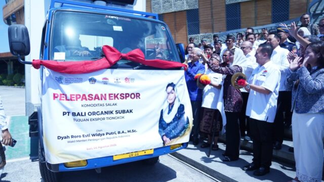 Indonesia Ekspor 3,5 Ton Salak ke China