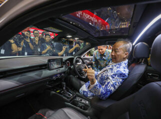 Insentif Kendaraan Listrik Bakal Diberikan untuk Mobil dan Motor Nasional